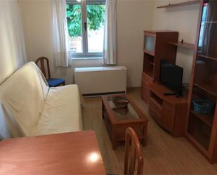Bedroom of Flat to rent in Salamanca Capital  with Heating, Parquet flooring and Furnished