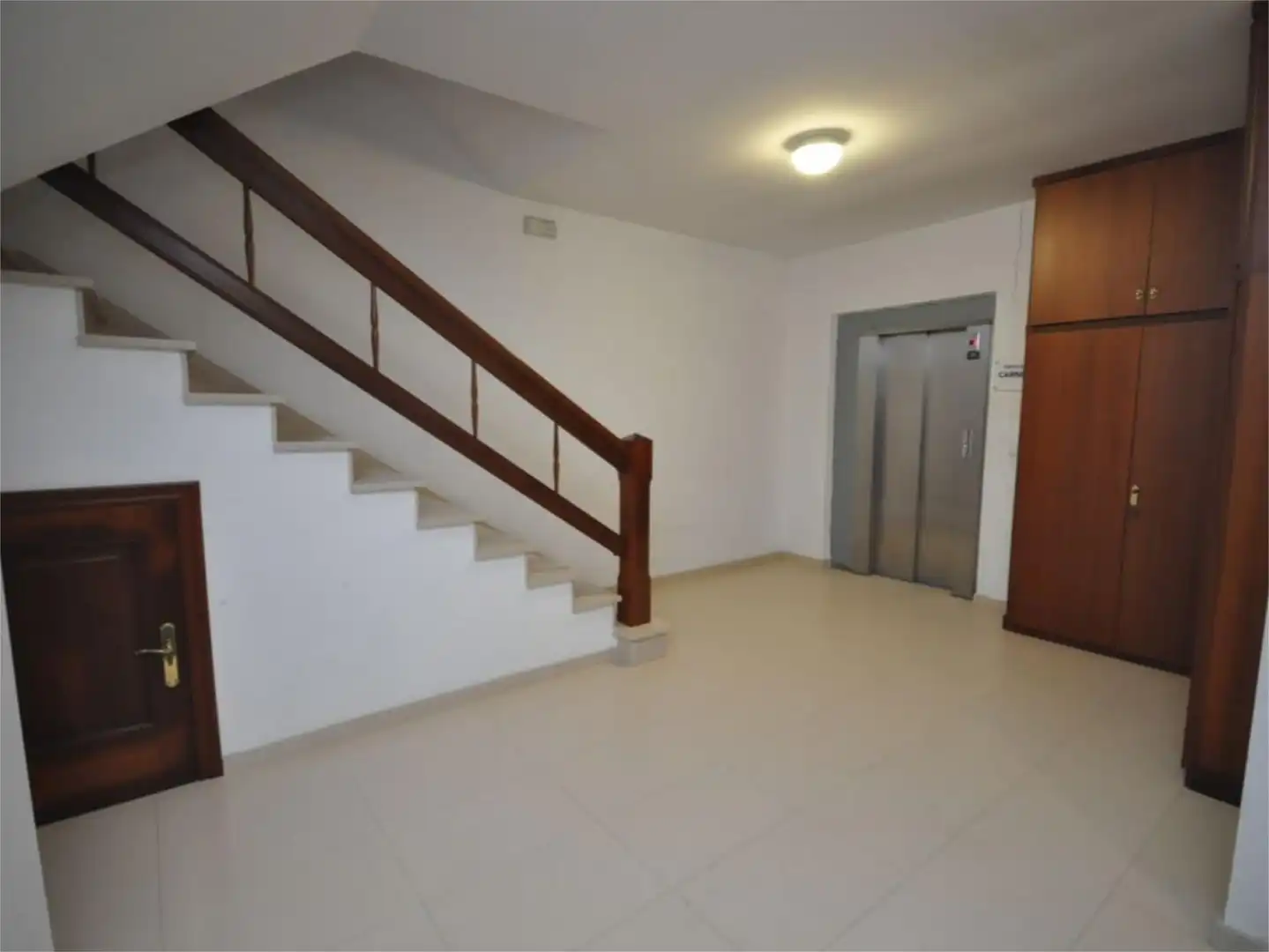 Piso en venta en Curro da Praza, 1, Muros Piso en venta en Muros con Trastero, Amueblado y Videoportero