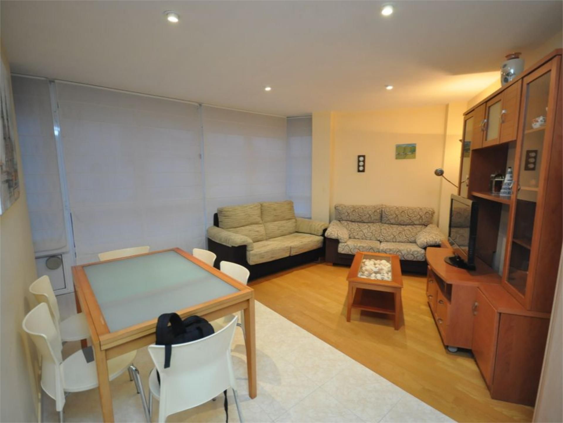 Flat for sale in Curro da Praza, 1, Muros Living room of Flat for sale in Muros with Storage room, Furnished and Video intercom