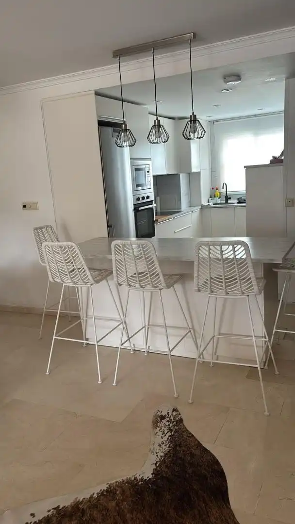 Piso en venta en Puerto de Sotogrande - La Marina Cocina de Piso en venta en Sotogrande con Aire acondicionado y Terraza