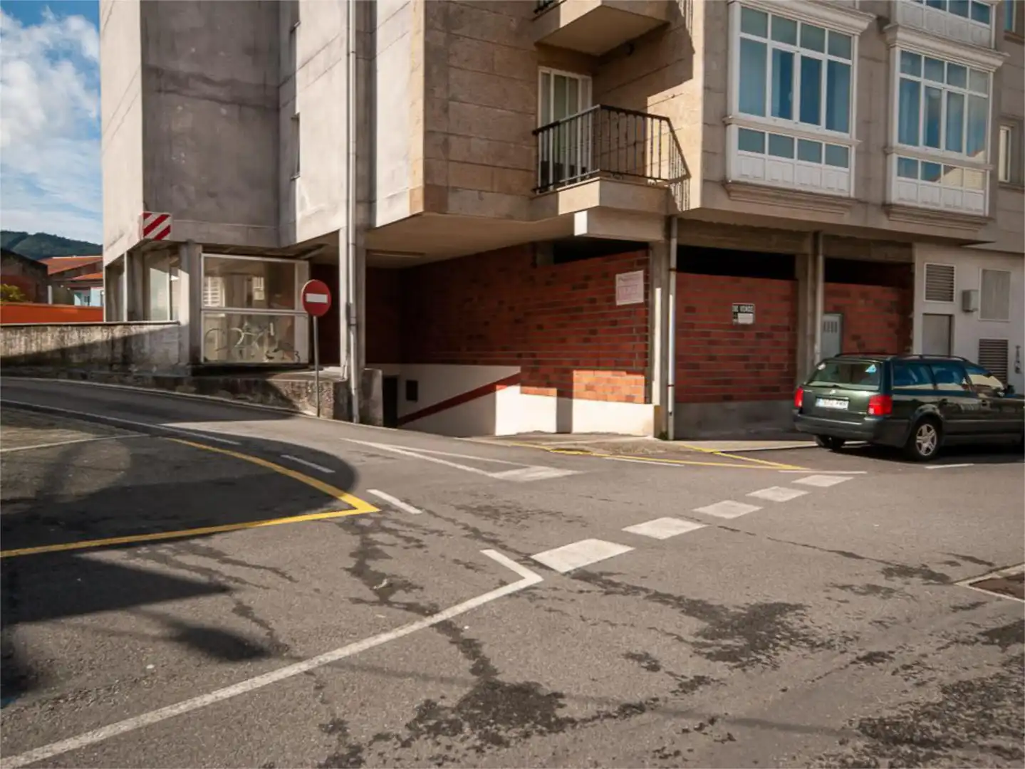 Local en venda a Rúa Coruña, 9, Noia Aparcament de Local en venda en Noia