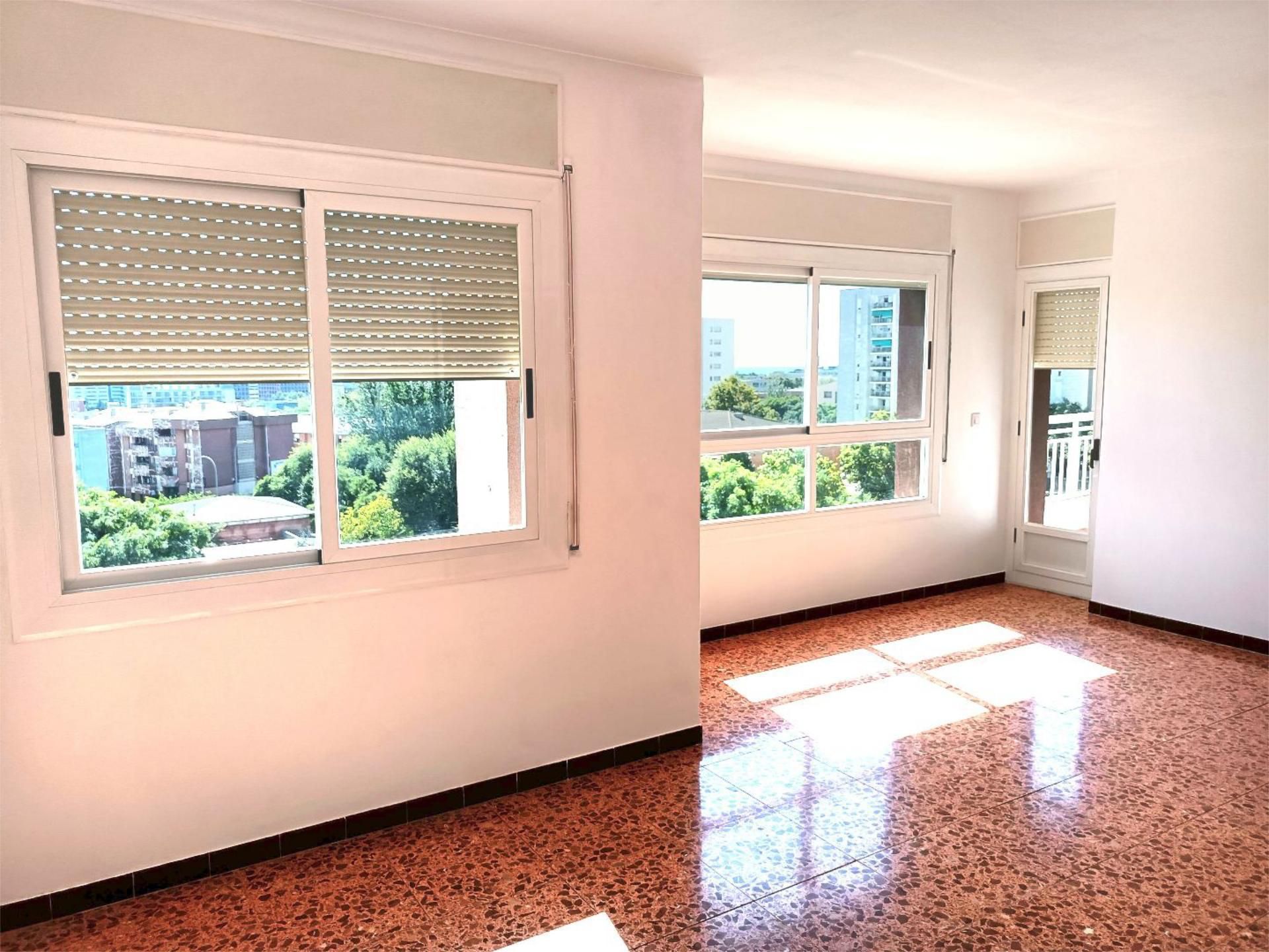 Flat for sale in Peramàs