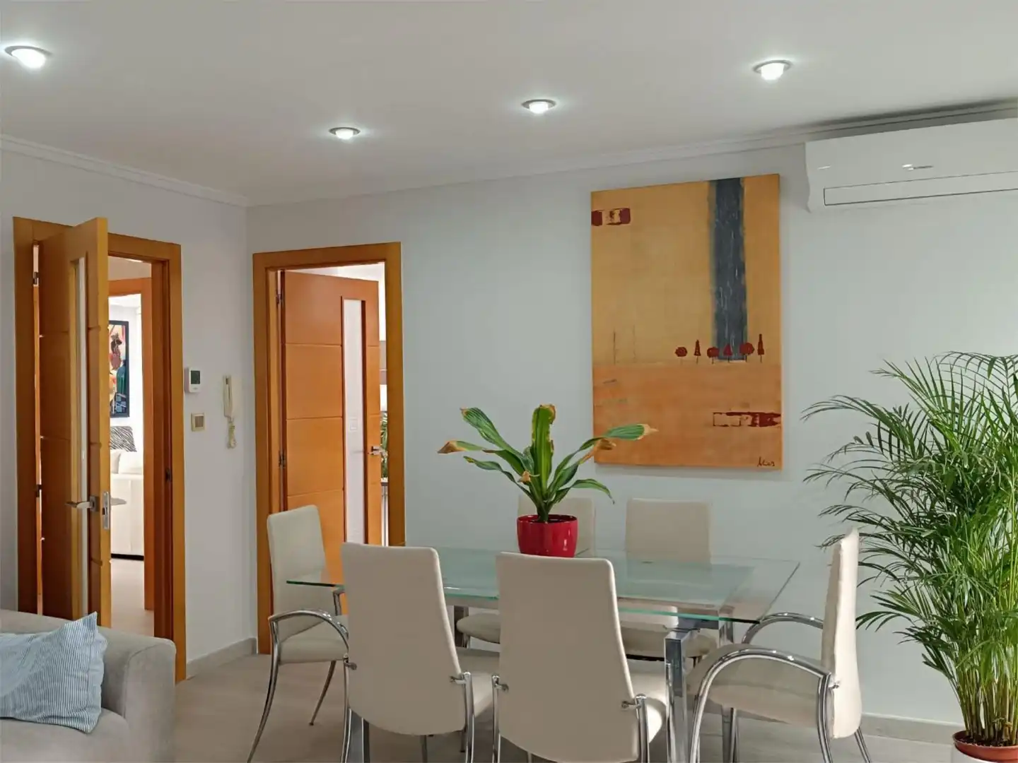 Detached homes for sale in Carrer del Poeta Llombart, 8, Centro Puerto Dining room of Detached homes for sale in Sagunto / Sagunt with Air Conditioner, Terrace and Balcony