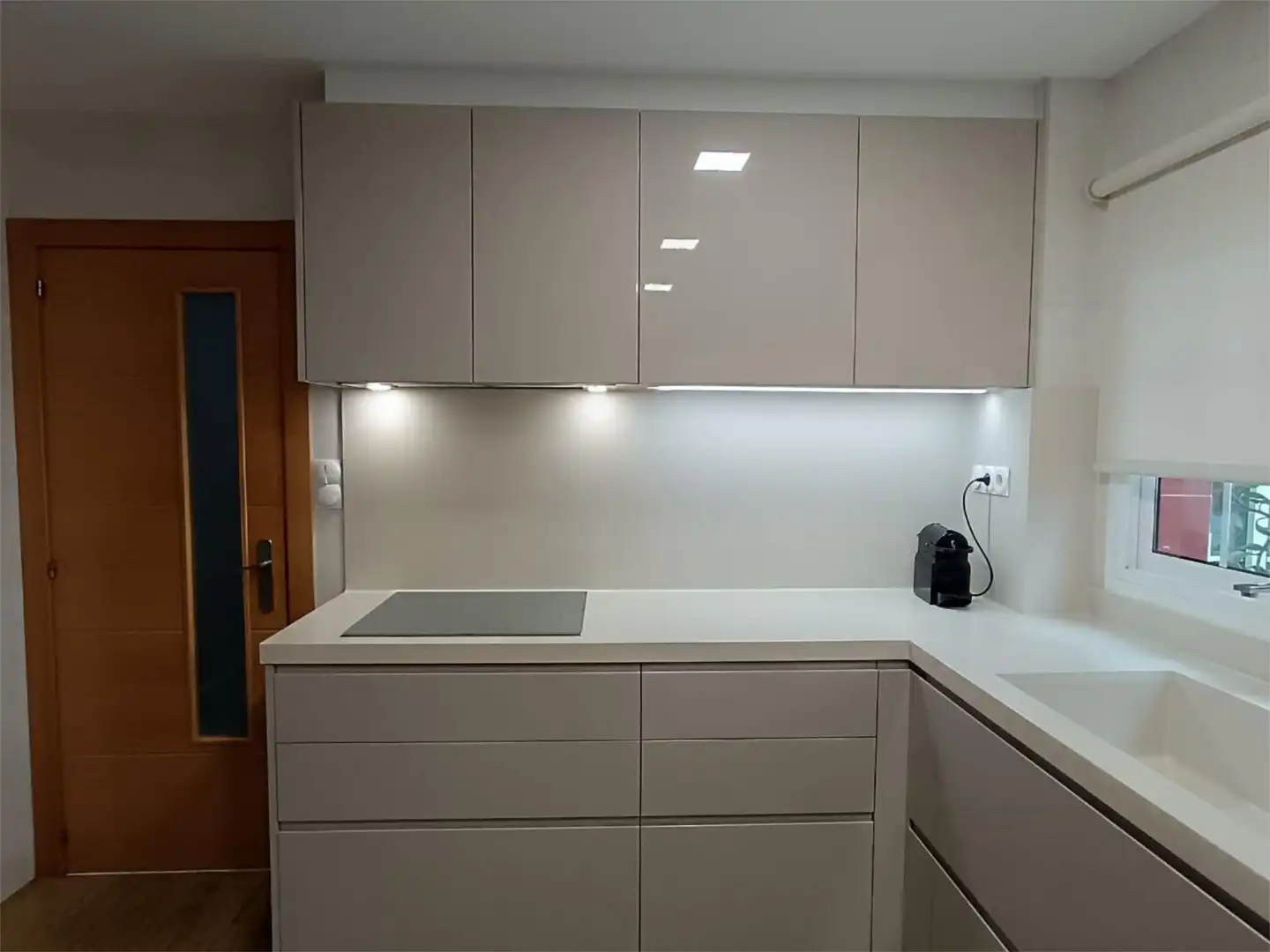 Detached homes for sale in Carrer del Poeta Llombart, 8, Centro Puerto Kitchen of Detached homes for sale in Sagunto / Sagunt with Air Conditioner, Terrace and Balcony