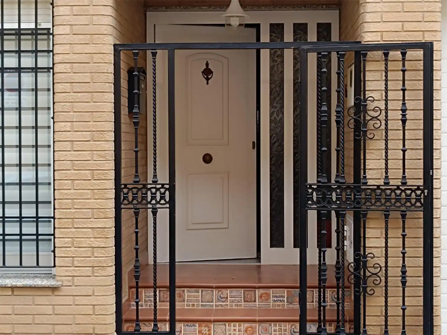 Detached homes for sale in Carrer del Poeta Llombart, 8, Centro Puerto Detached homes for sale in Sagunto / Sagunt with Air Conditioner, Terrace and Balcony
