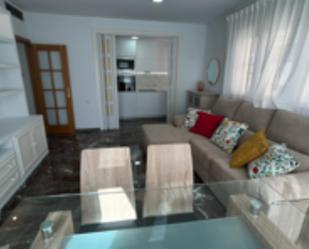 Sala d'estar de Pis de lloguer en  Murcia Capital amb Aire condicionat i Balcó
