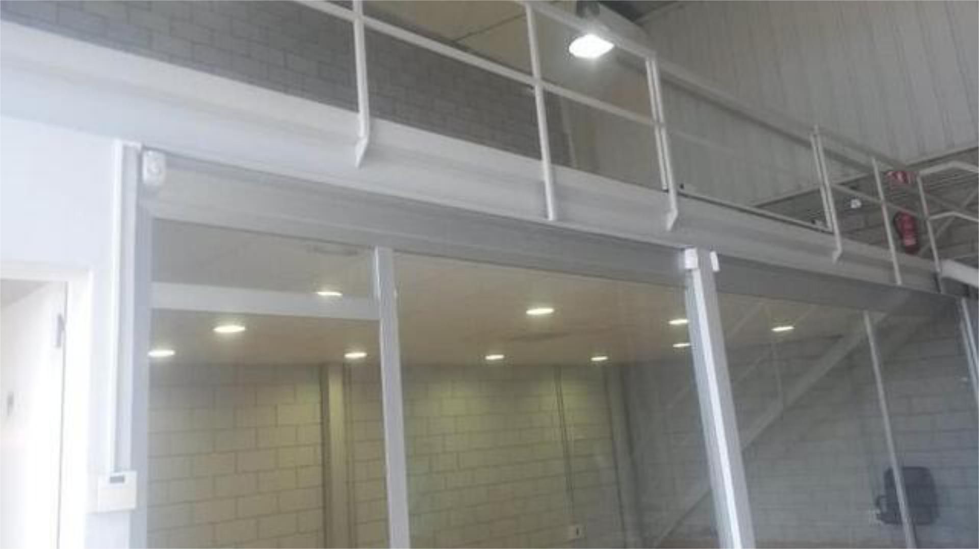 Nau industrial de lloguer en Campos amb Aire condicionat