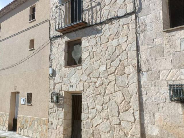 Casa adosada en Venta en Plaza Batalla de Lepanto, 9 en Priego