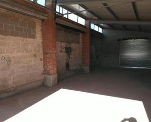Industrial buildings to rent in Albatàrrec