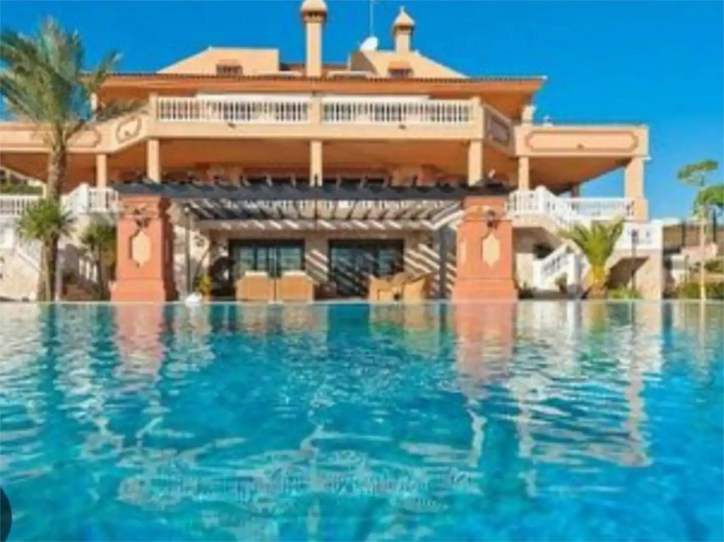 Casa o xalet en venda a Plazuela de San Bernabé, 7, Casco Antiguo Piscina de Casa o xalet en venda en Marbella amb Aire condicionat, Calefacció i Jardí privat