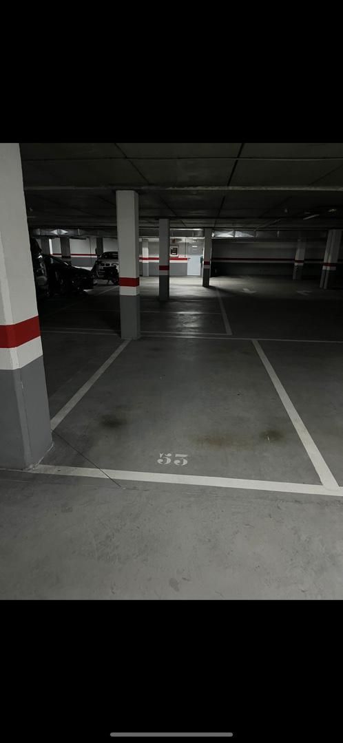 Aparcament de Garatge de lloguer en Arroyo de la Encomienda