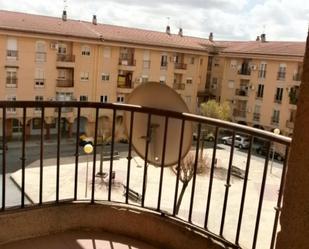 Pis de lloguer a Plaza los Pinos, 2, Los Pinos - El Pilar