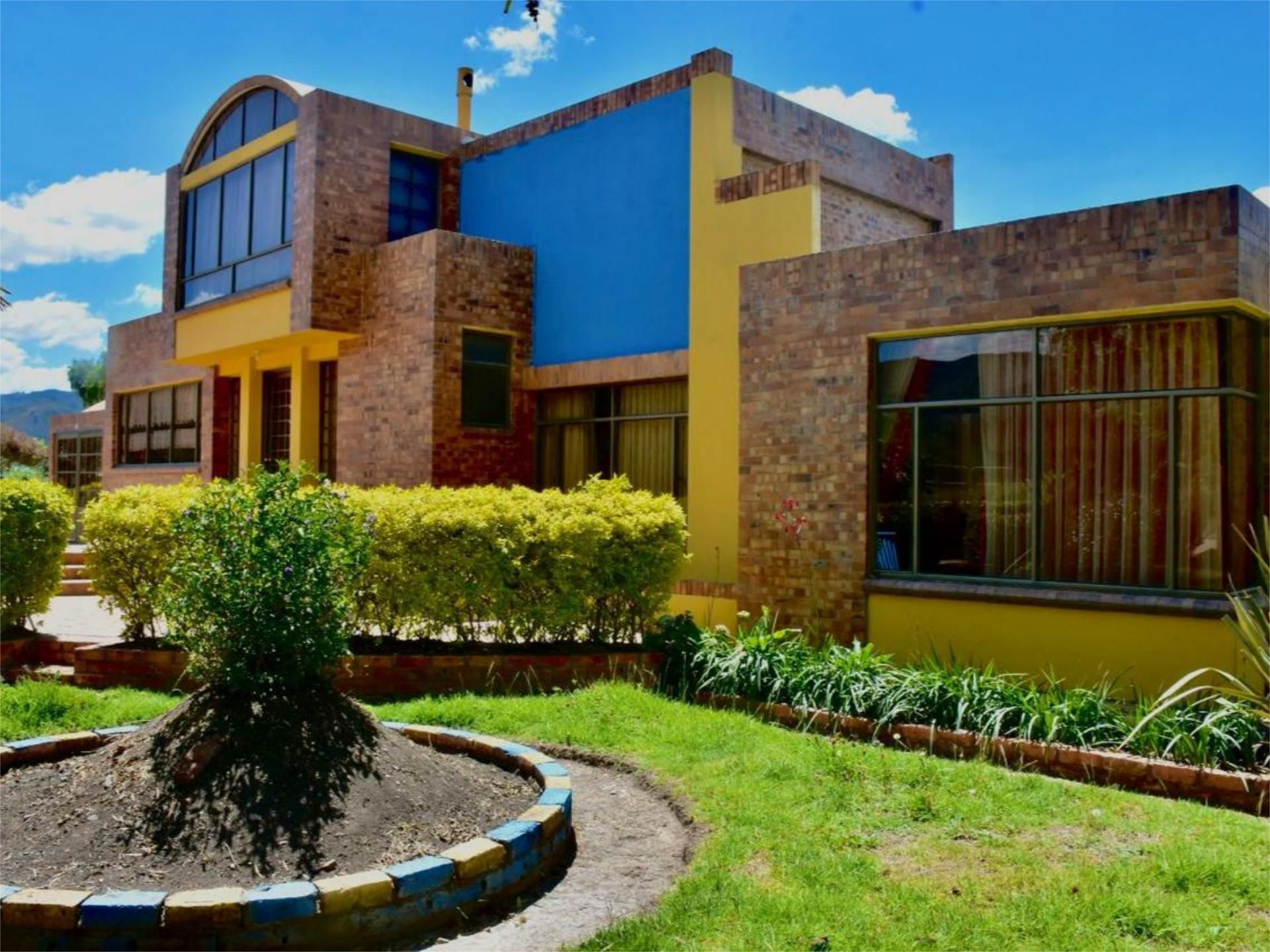 Vista exterior de Finca rústica en venda en Rota amb Traster i Moblat