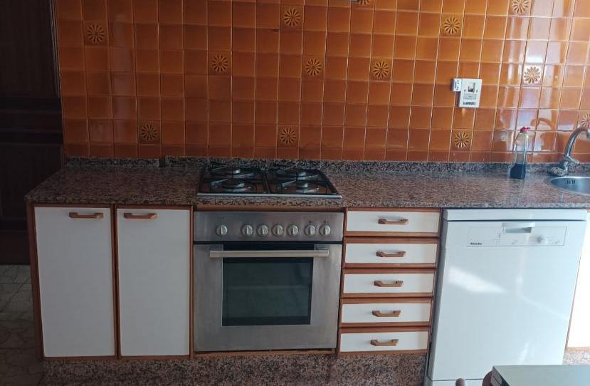 Foto 1 de Pis de lloguer a Rúa Daniel de la Sota Valdecilla, 4, Centro - Echegaray, Pontevedra