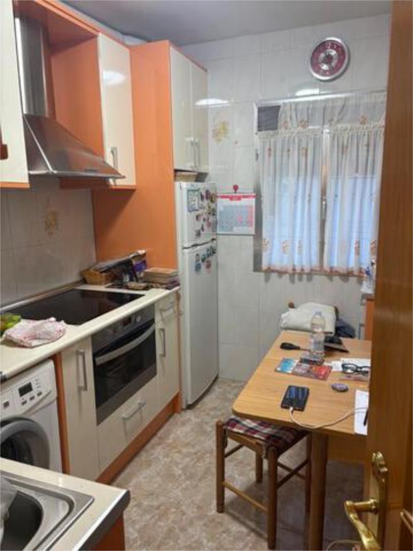 Cocina de Piso en venta en  Madrid Capital con Calefacción