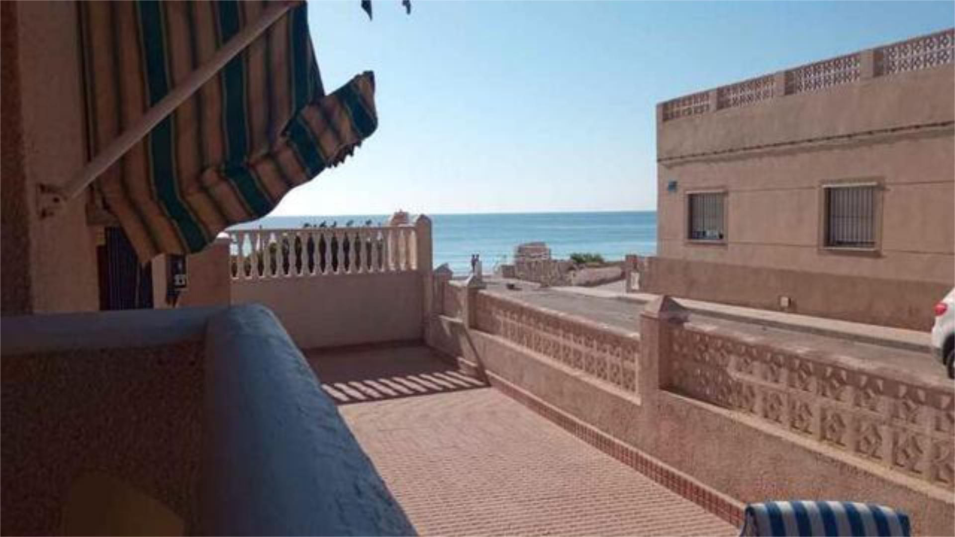 Terrassa de Apartament de lloguer en Pilar de la Horadada amb Terrassa