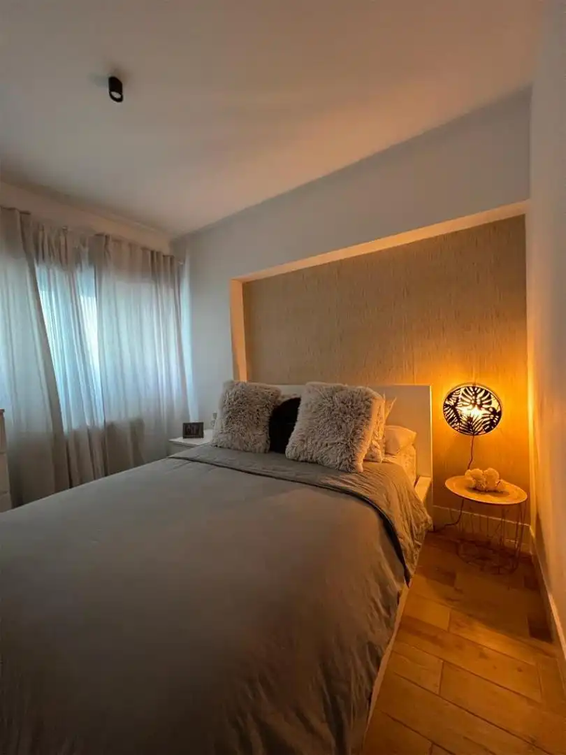 Piso de alquiler en Calle de Malta, 1, Avenida Europa Habitación de Piso de alquiler en Pozuelo de Alarcón con Aire acondicionado, Calefacción y Jardín privado