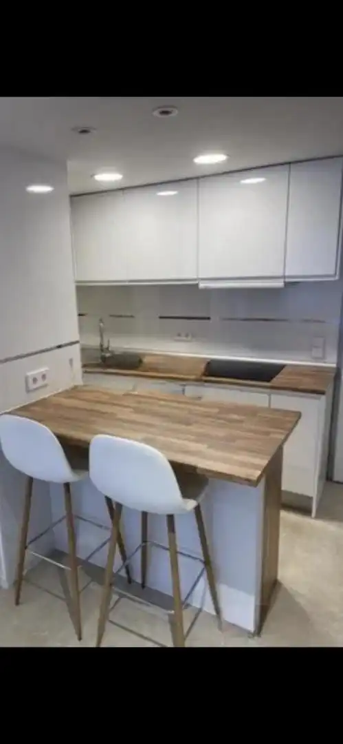 Piso de alquiler en Calle de Malta, 1, Avenida Europa Cocina de Piso de alquiler en Pozuelo de Alarcón con Aire acondicionado, Calefacción y Jardín privado