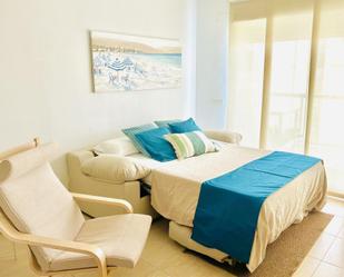 Dormitori de Apartament de lloguer en Daimús amb Aire condicionat i Terrassa