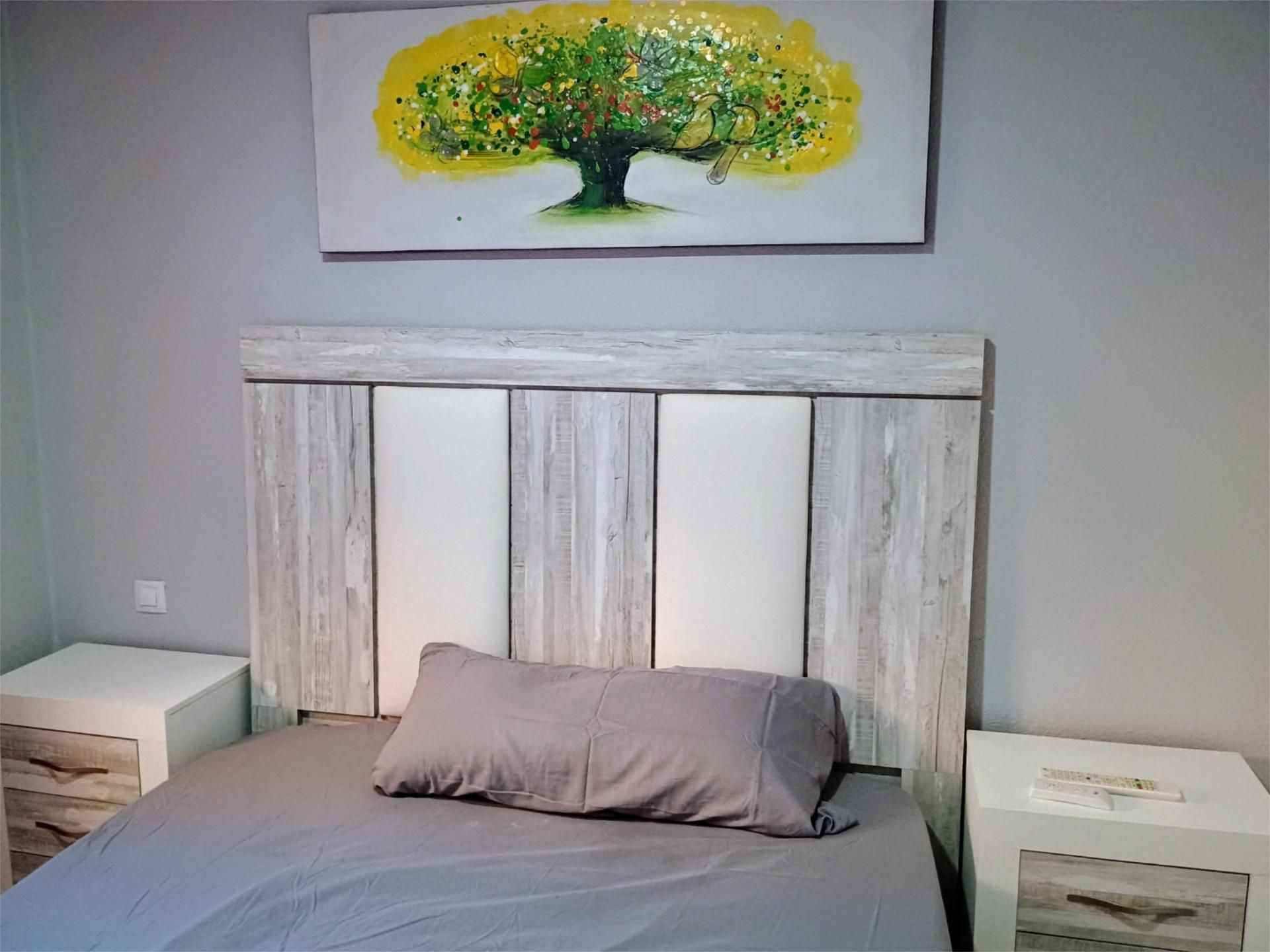 Flat to share in Calle de Cercedilla, 22, Valdepelayo - Montepinos - Arroyo Culebro