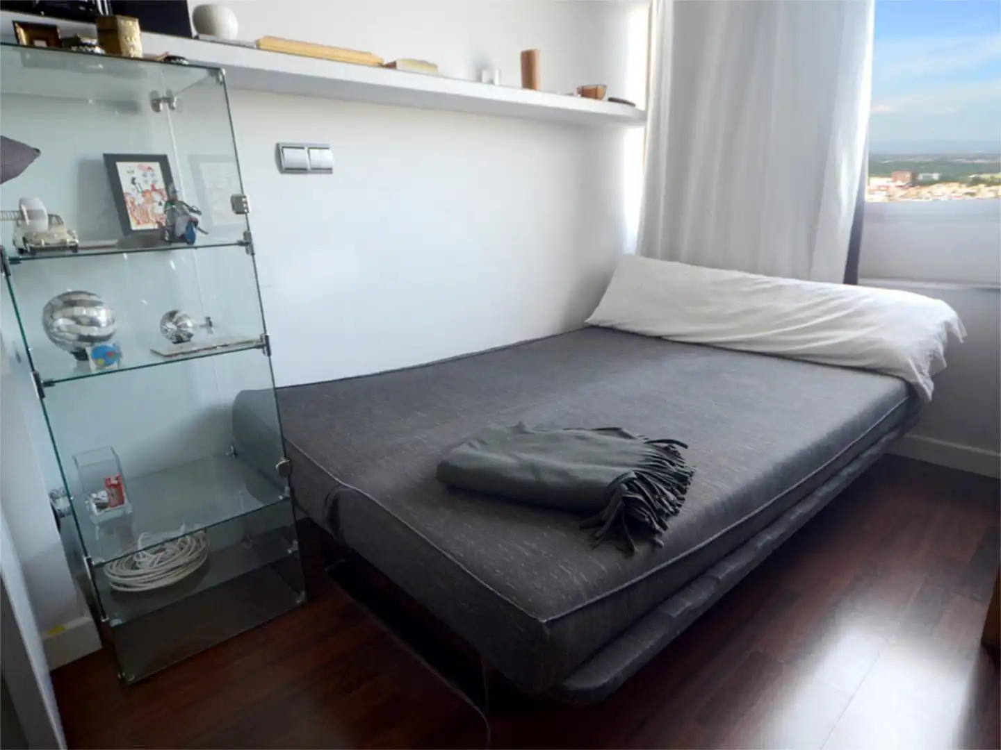Study for rent in Calle de la Princesa, 25, Argüelles Bedroom of Study for rent in Madrid with Air Conditioner, Heating and Parquet flooring