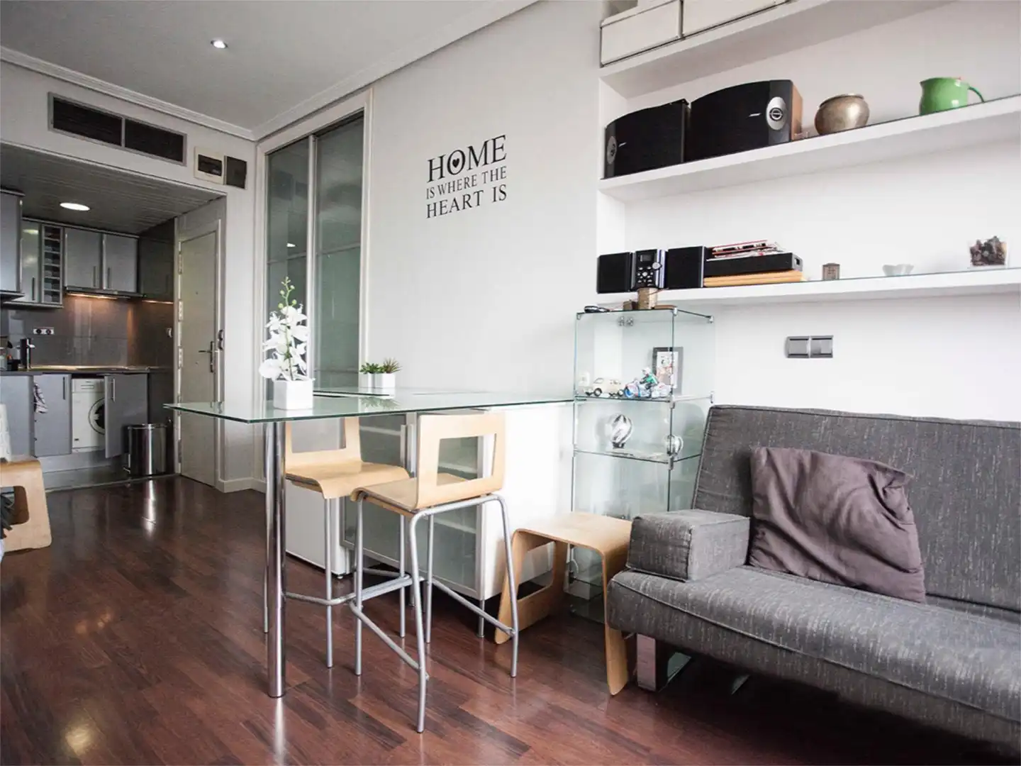 Study for rent in Calle de la Princesa, 25, Argüelles Living room of Study for rent in Madrid with Air Conditioner, Heating and Parquet flooring