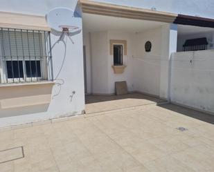 Casa adosada en venda en Bollullos de la Mitación amb Aire condicionat