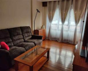 Living room of Flat to rent in Santurtzi   with Heating, Terrace and Furnished