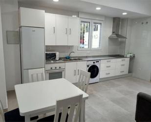Cuina de Pis de lloguer en Málaga Capital amb Calefacció, Traster i Moblat