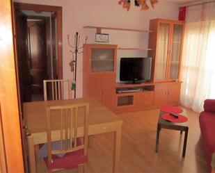 Living room of Flat for sale in  Madrid Capital  with Air Conditioner, Heating and Terrace