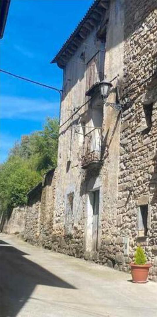 Exterior view of House or chalet for sale in Labuerda