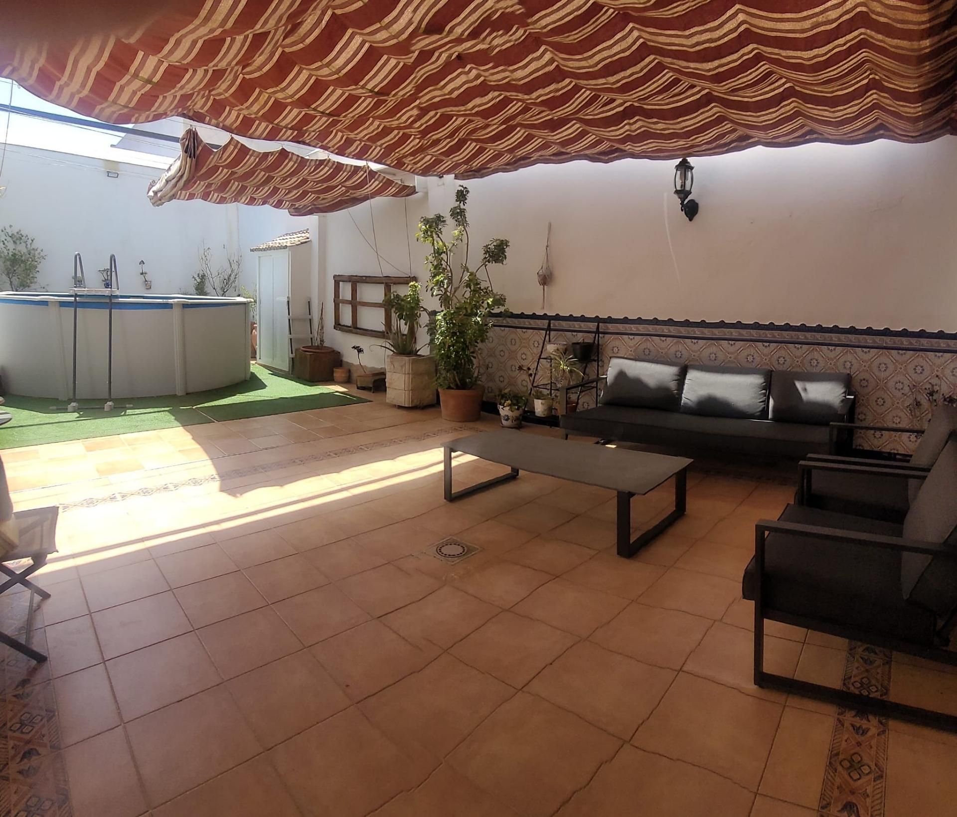 Terrassa de Casa adosada en venda en  Córdoba Capital amb Aire condicionat, Calefacció i Terrassa
