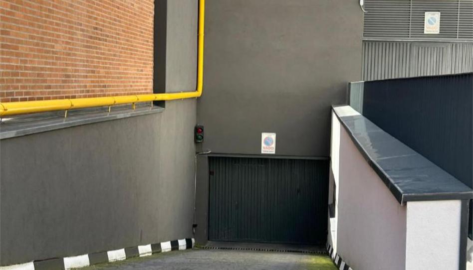 Garatge de lloguer a Calle de Caleruega, 17, Costillares, Madrid - imatge 1 Foto 1 de Garatge de lloguer a Calle de Caleruega, 17, Costillares, Madrid