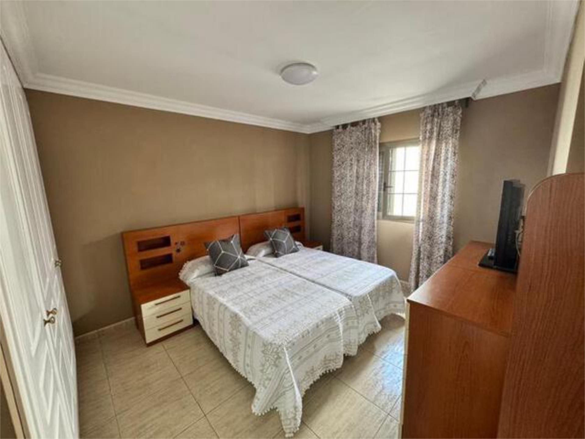Flat to rent in Arico