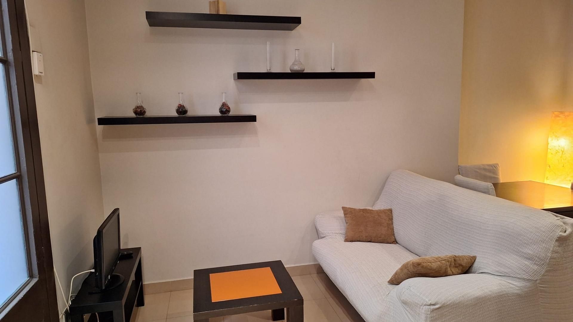 Living room of Flat to rent in  Barcelona Capital  with Air Conditioner and Balcony
