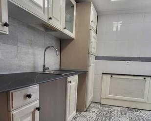 Kitchen of Flat to rent in Salamanca Capital