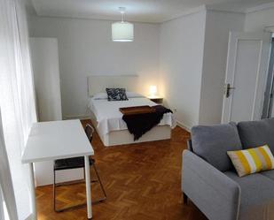 Bedroom of Flat to rent in Salamanca Capital  with Heating, Parquet flooring and Storage room
