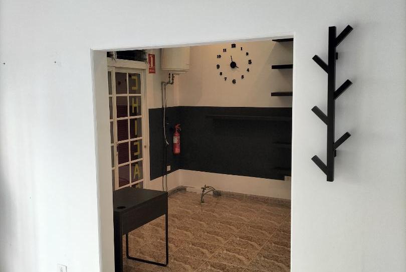 Photo 1 of Premises to rent in Avenida de Buenos Aires, 57, La Salle - Cuatro Torres, Santa Cruz de Tenerife