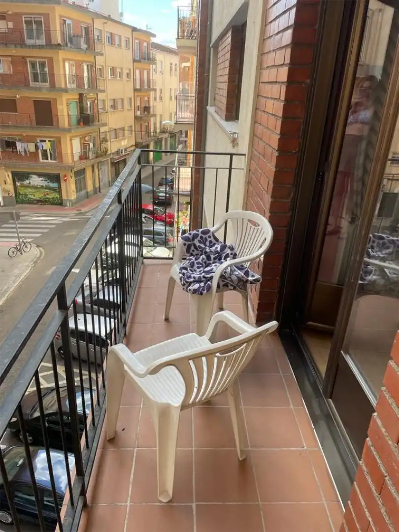 Wohnung zur Miete in Avenida de Los Maristas, 11, La Platina- Hospital - Campus Terrasse von Wohnung zur Miete in Salamanca Capital mit Terrasse und Balkon