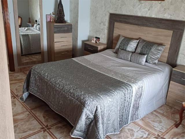 Casa adosada en Venta en Calle Calderón de la Barca, 37 en Jódar