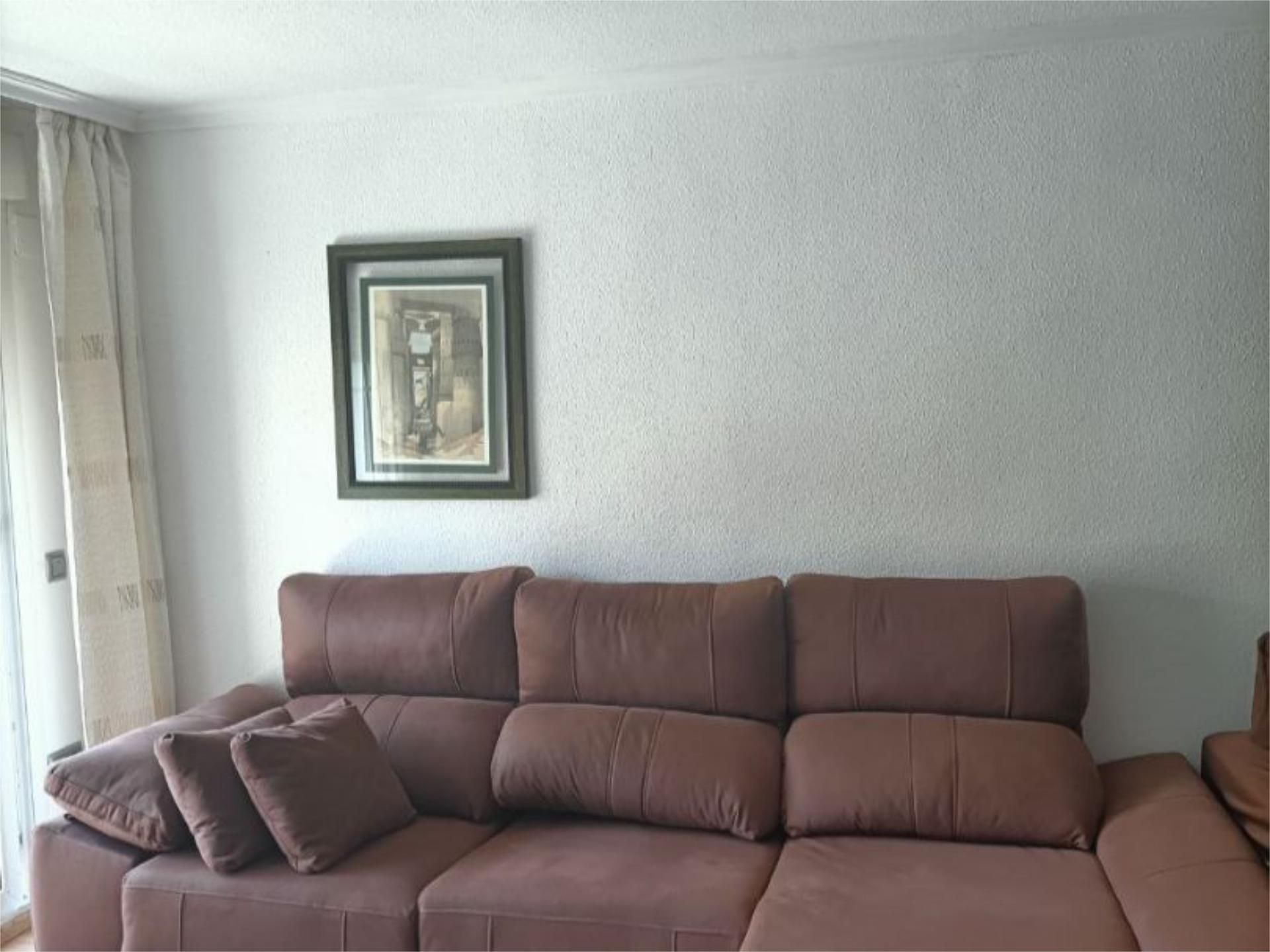 Living room of Flat to rent in  Jaén Capital  with Swimming Pool, Furnished and Balcony