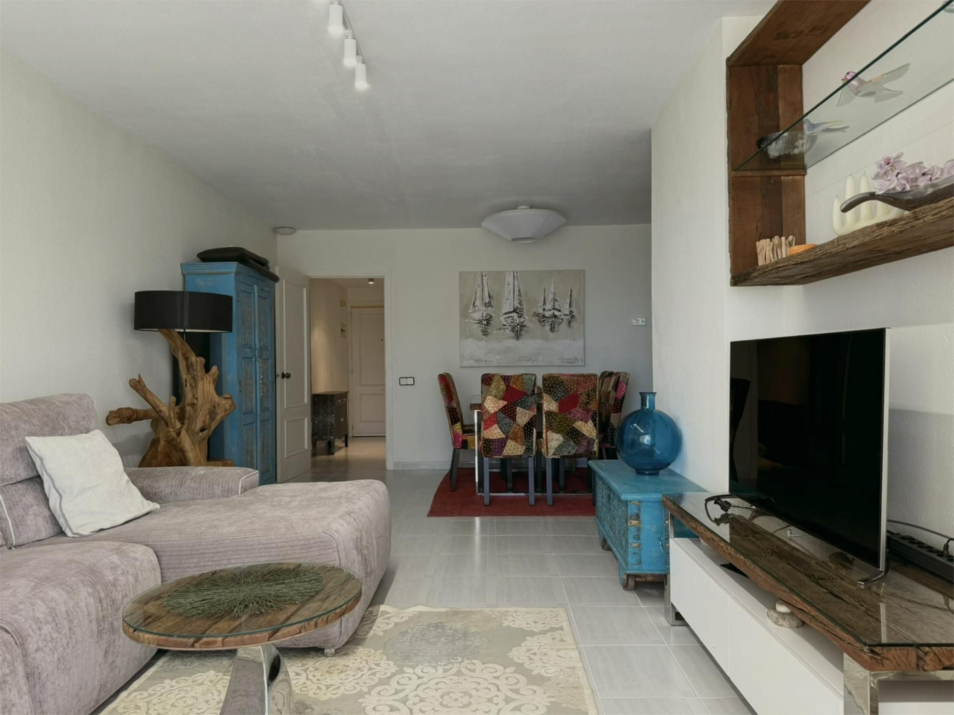 Sala d'estar de Pis de lloguer en Sant Feliu de Guíxols amb Aire condicionat, Calefacció i Jardí privat