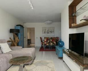 Sala d'estar de Pis de lloguer en Sant Feliu de Guíxols amb Aire condicionat, Calefacció i Jardí privat