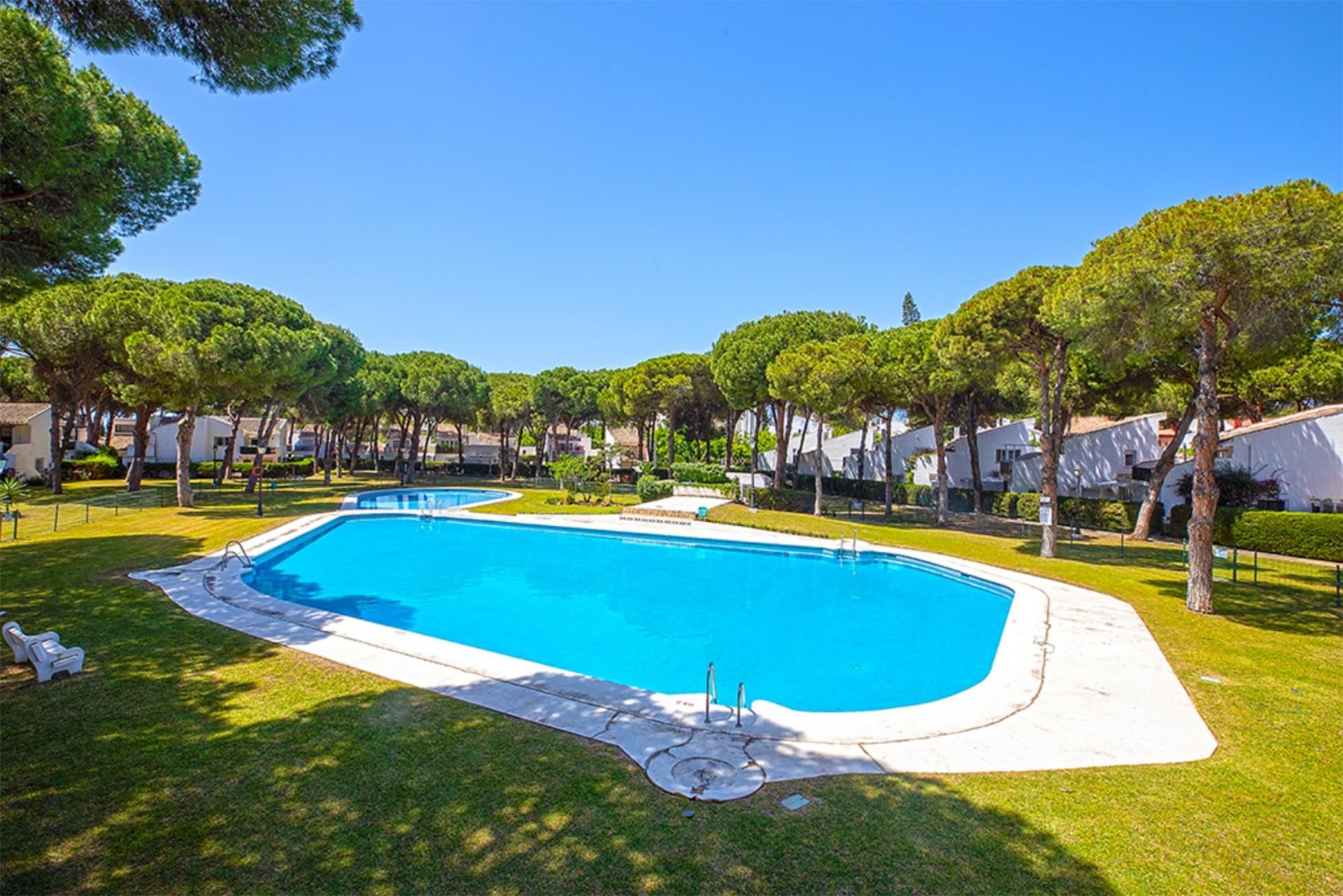 Garden of Single-family semi-detached for sale in Estepona  with Furnished