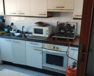 Kitchen of Flat to share in Burlada / Burlata