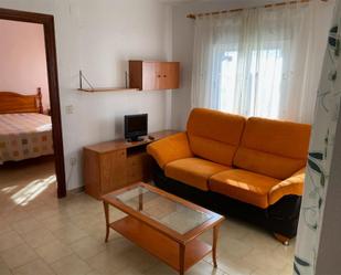 Sala d'estar de Pis en venda en Roquetas de Mar amb Aire condicionat, Terrassa i Moblat