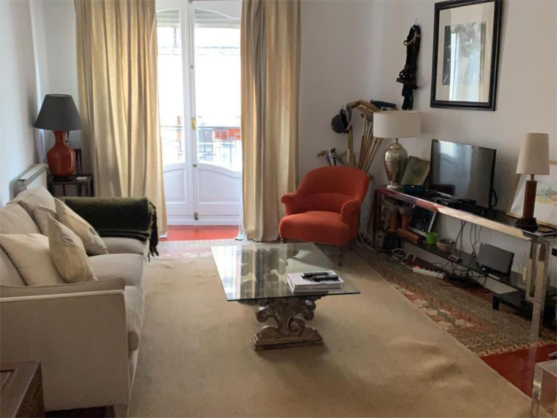 Living room of Flat for sale in  Madrid Capital  with Balcony