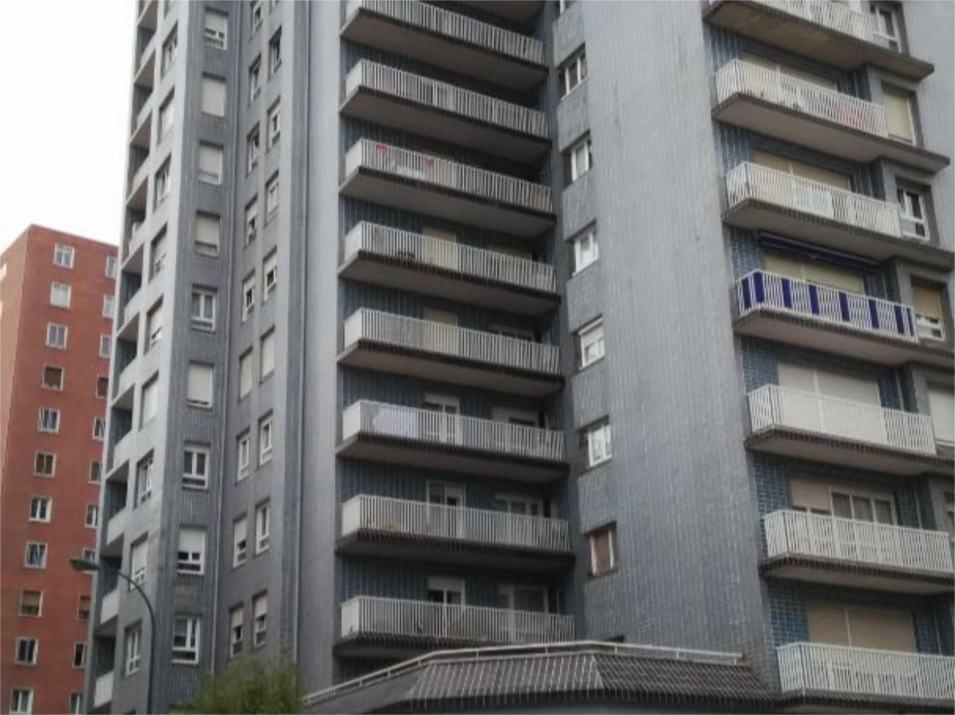 Vista exterior de Garatge de lloguer en Bilbao 