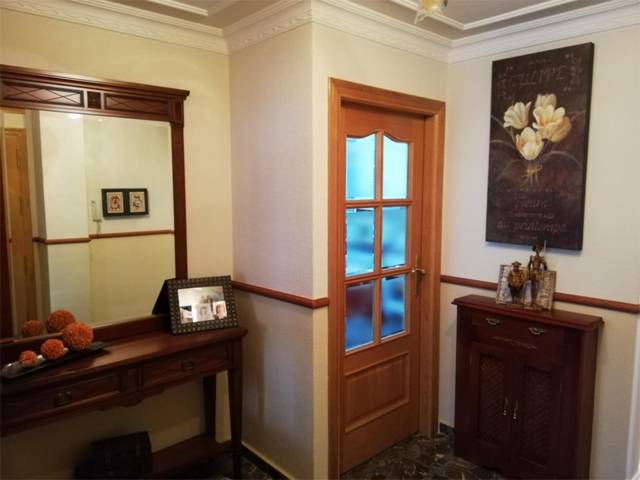 Piso en Venta en Calle Primero de Mayo, 21 en Balazote