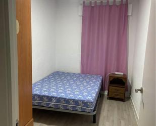 Bedroom of Flat to share in Parla  with Heating, Furnished and Washing machine
